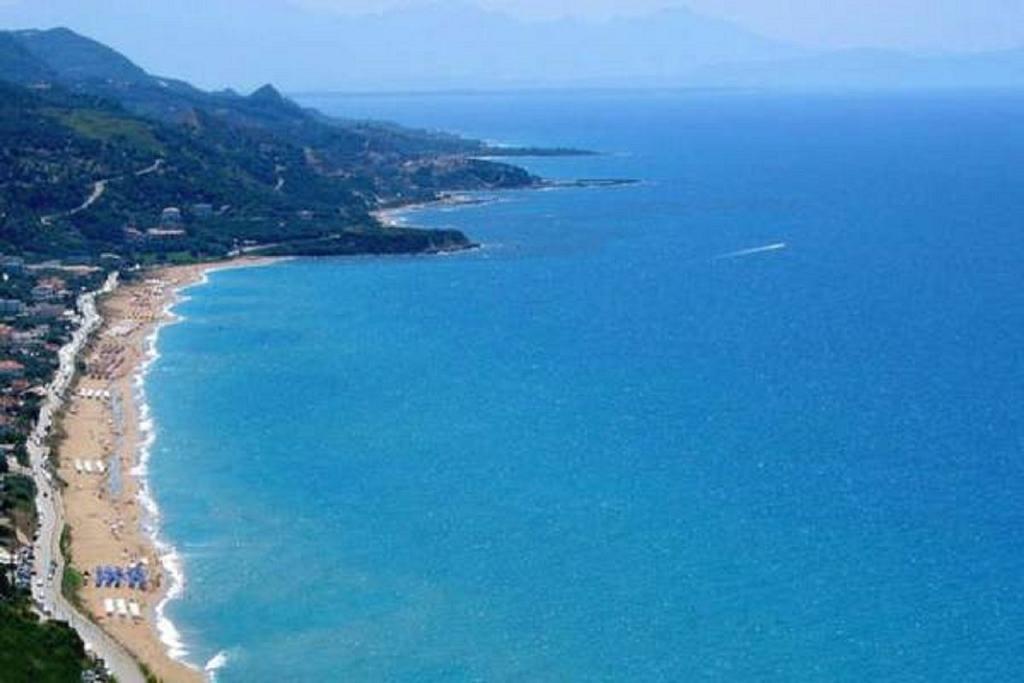 Villa Giovanni Paralia Vrachou Dış mekan fotoğraf