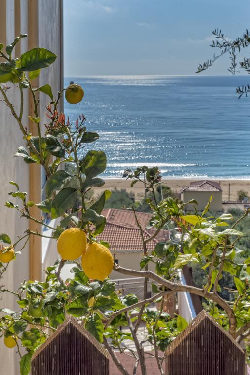 Villa Giovanni Paralia Vrachou Dış mekan fotoğraf