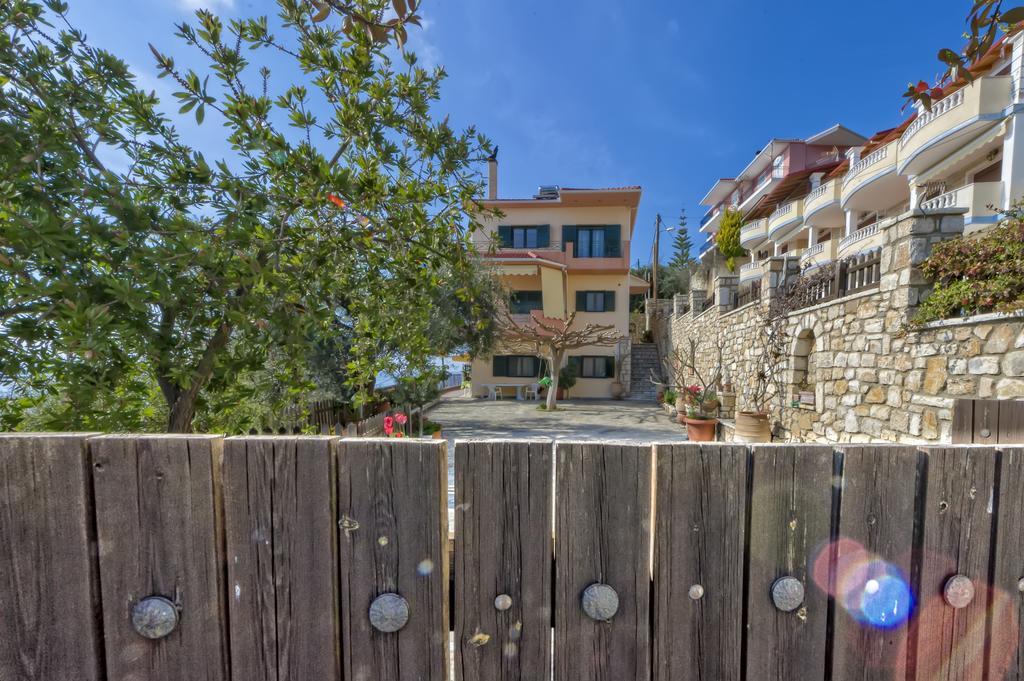 Villa Giovanni Paralia Vrachou Dış mekan fotoğraf
