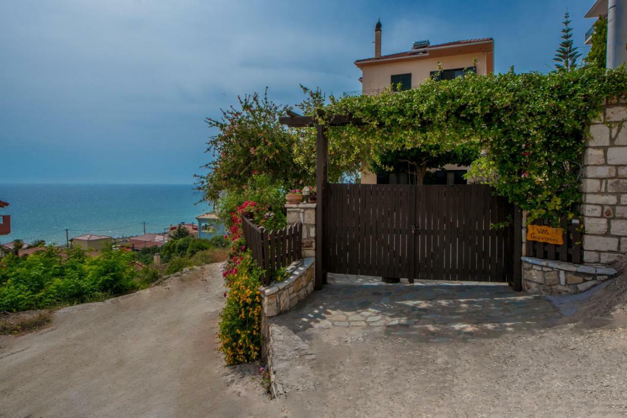 Villa Giovanni Paralia Vrachou Dış mekan fotoğraf