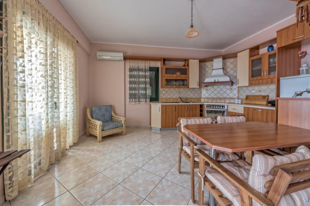 Villa Giovanni Paralia Vrachou Dış mekan fotoğraf