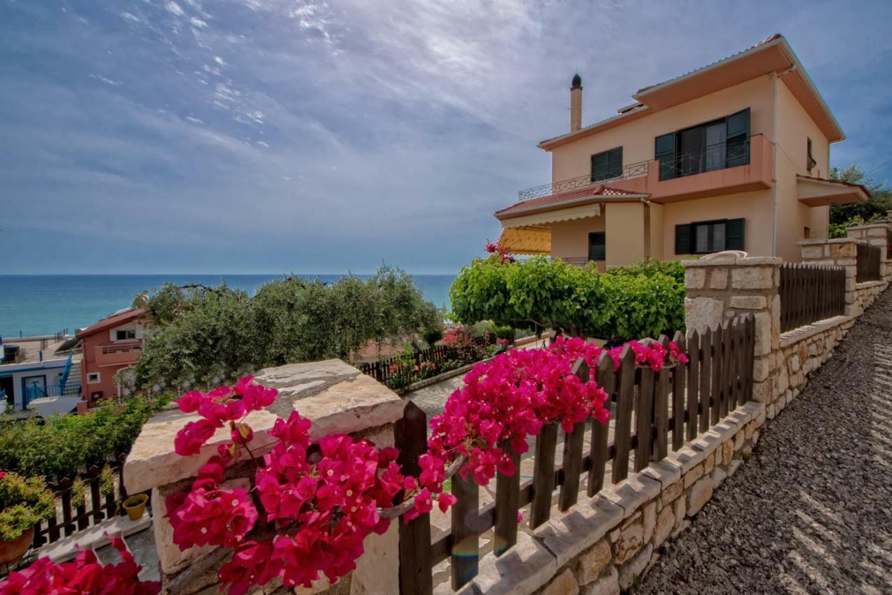 Villa Giovanni Paralia Vrachou Dış mekan fotoğraf