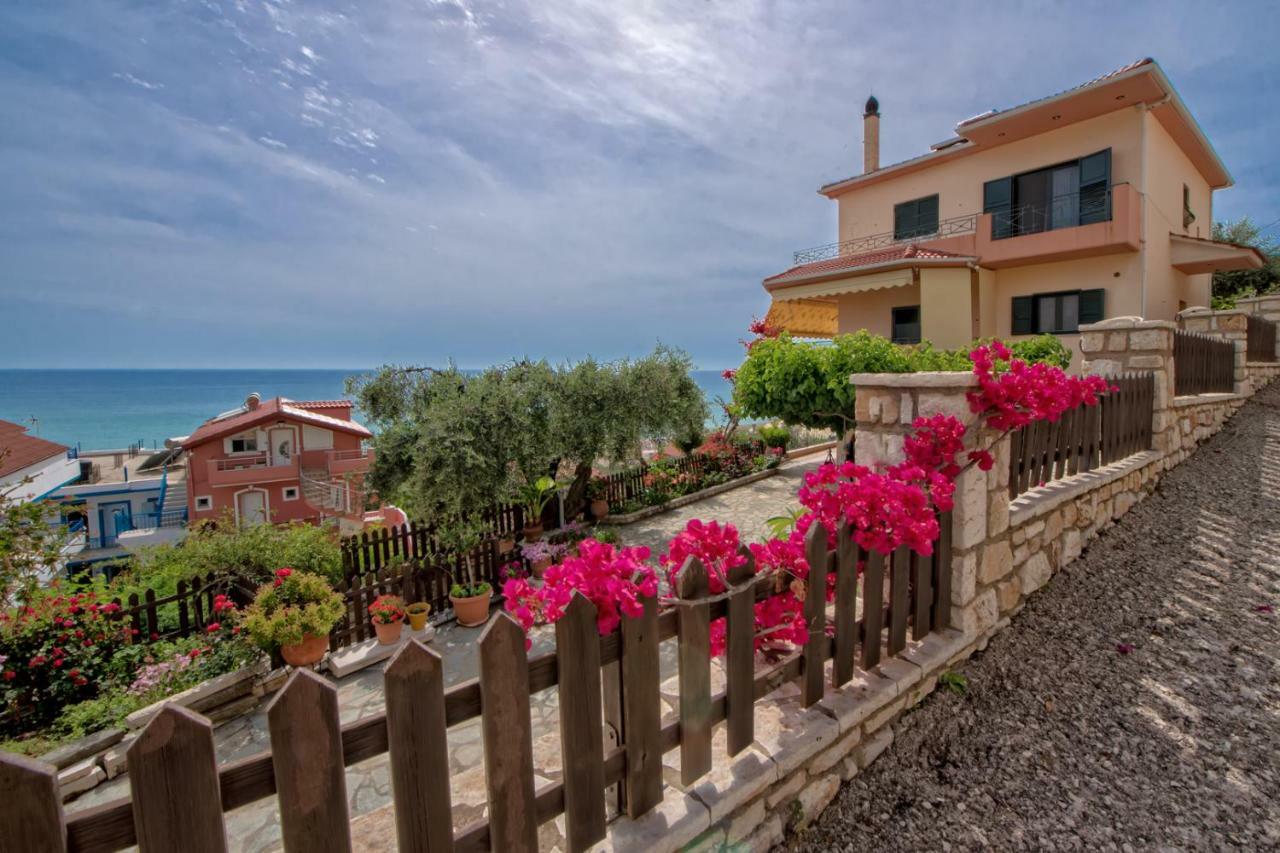 Villa Giovanni Paralia Vrachou Dış mekan fotoğraf